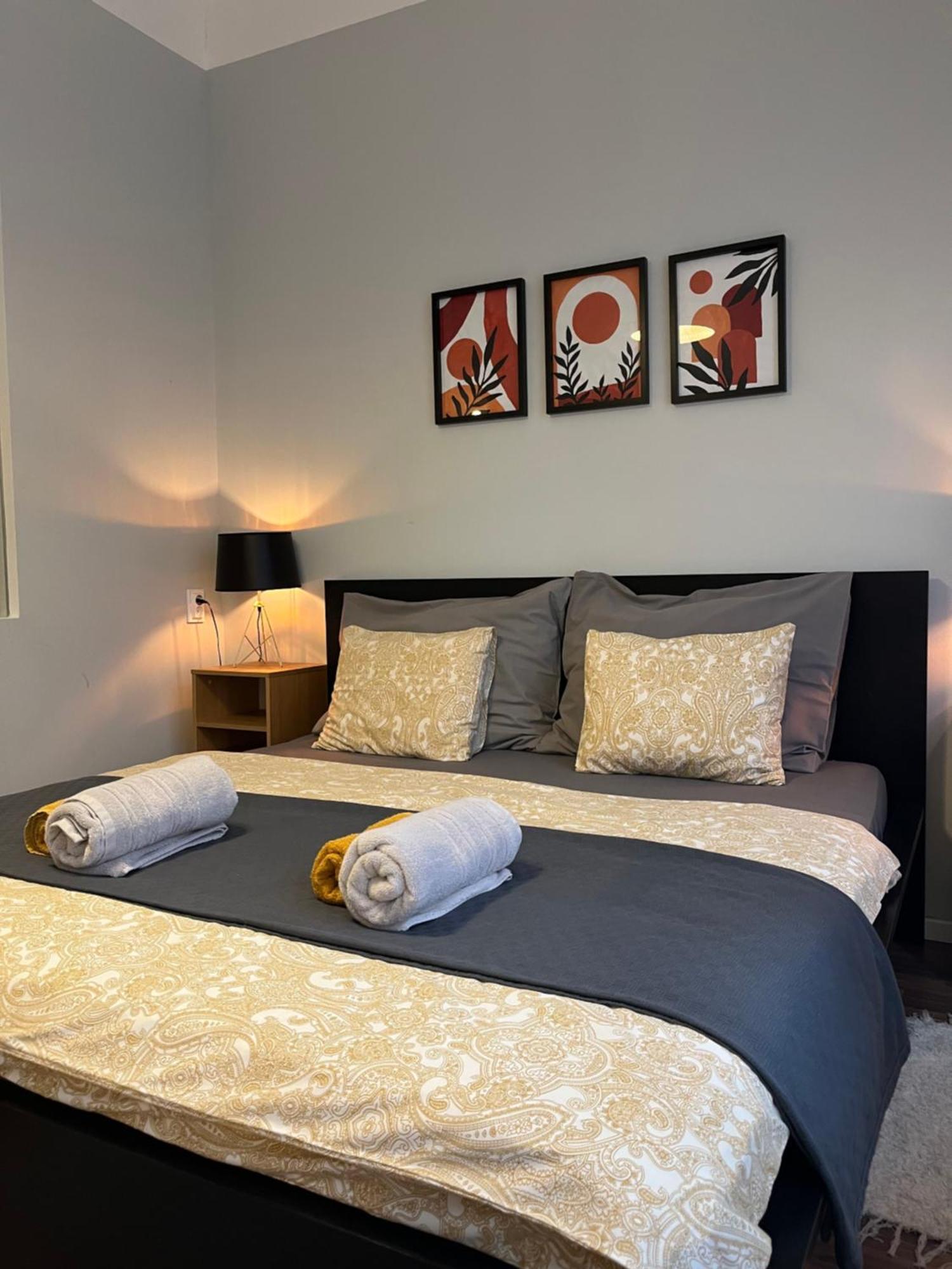 Larix Apartman Budapest Luaran gambar
